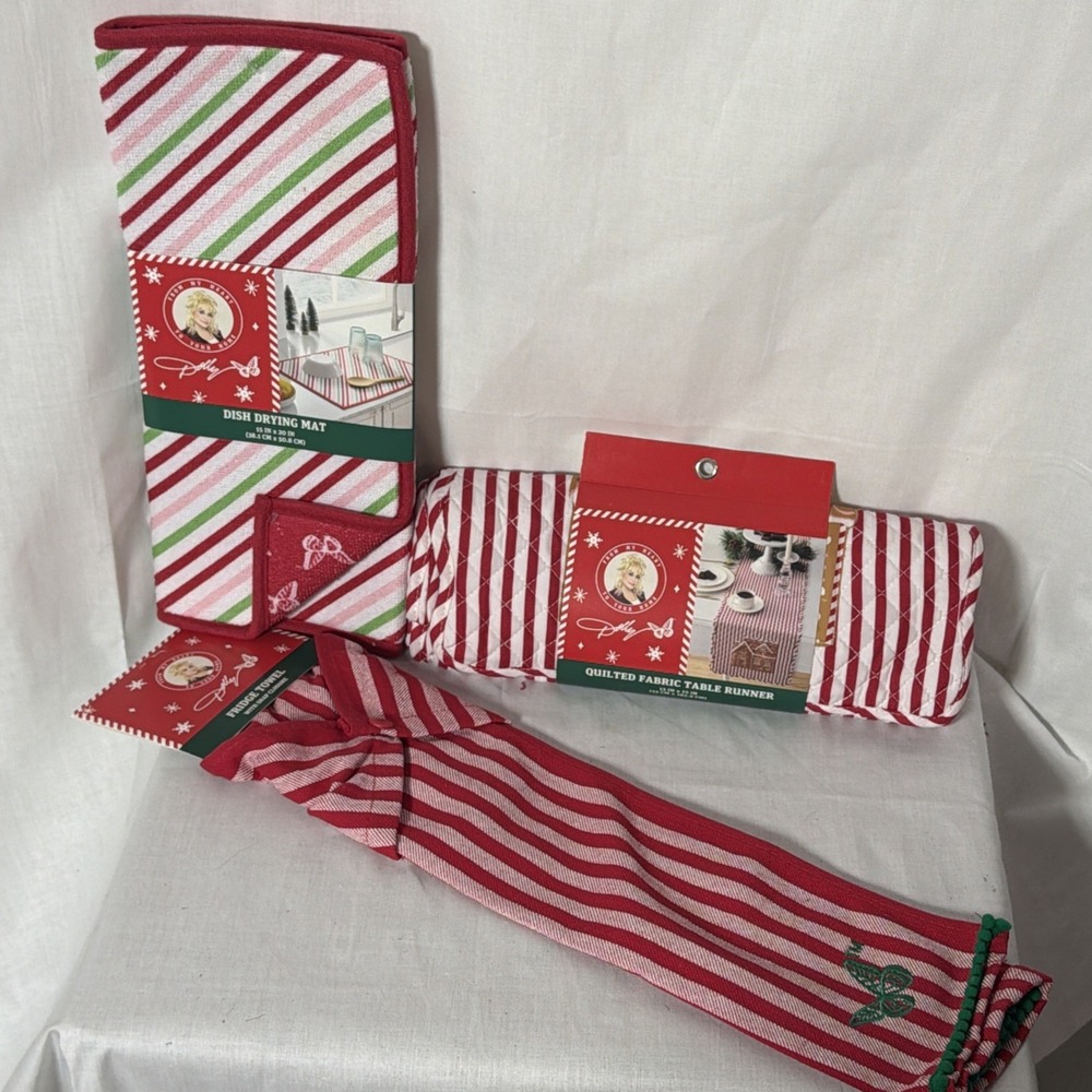 LOT‎ OF 3 DOLLY PARTON CHRISTMAS TABLE RUNNER & DISH DRYING MAT FRIDGE TOWEL